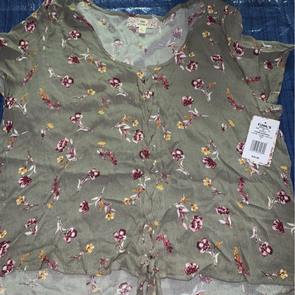 Juniors blouse